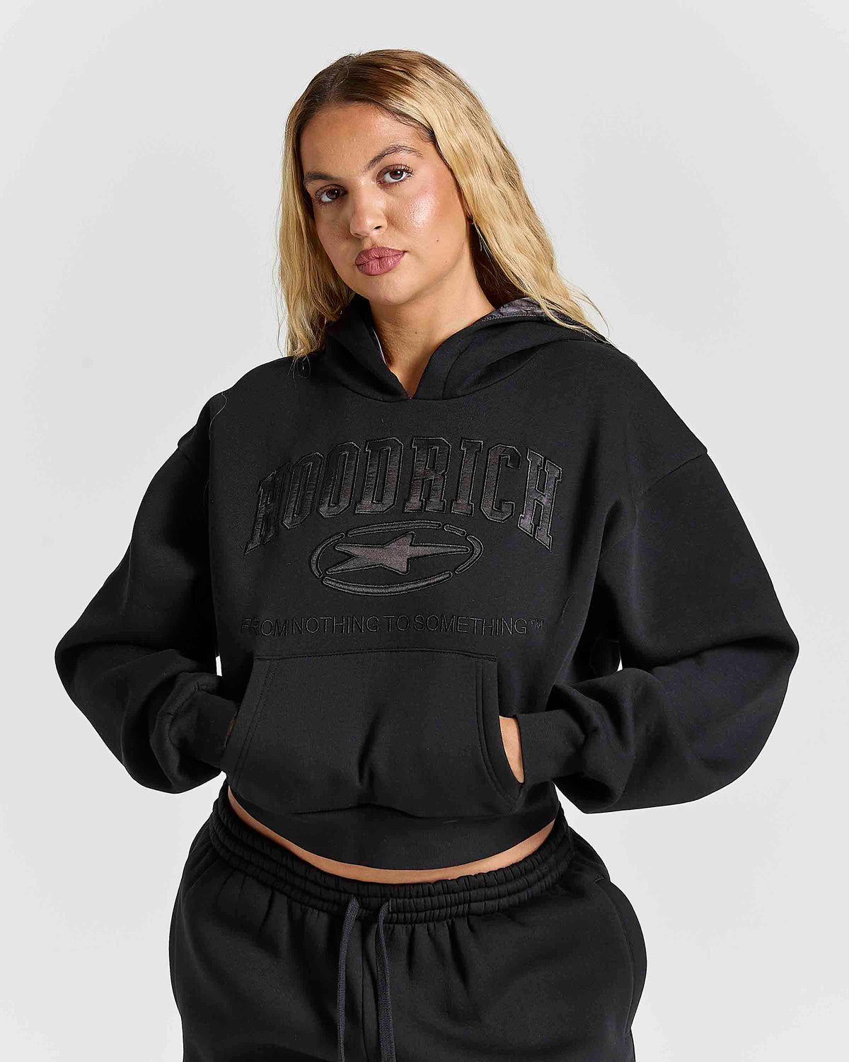 Women's Aegis Cropped Hoodie - Black