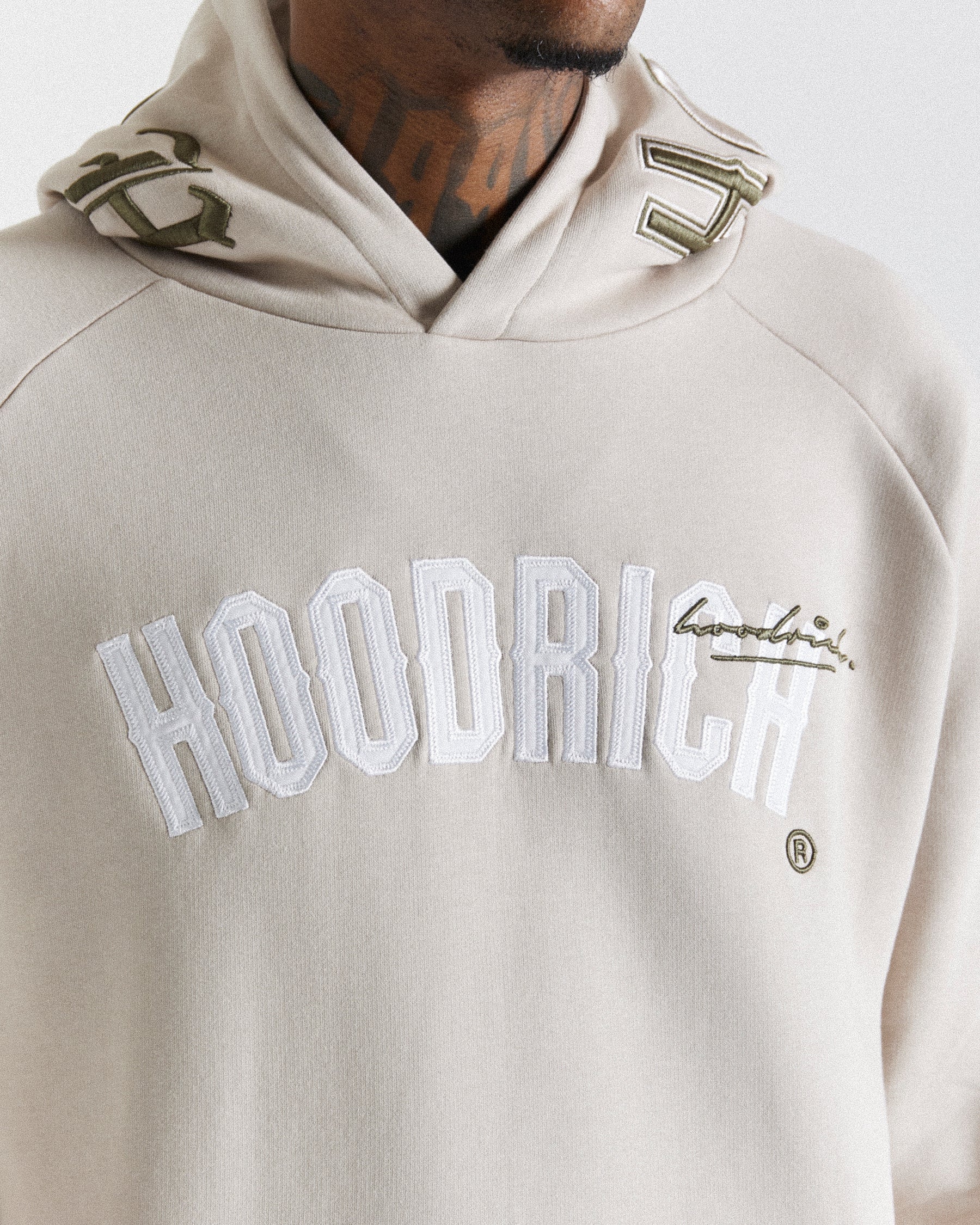 Stature Hoodie - Beige/White