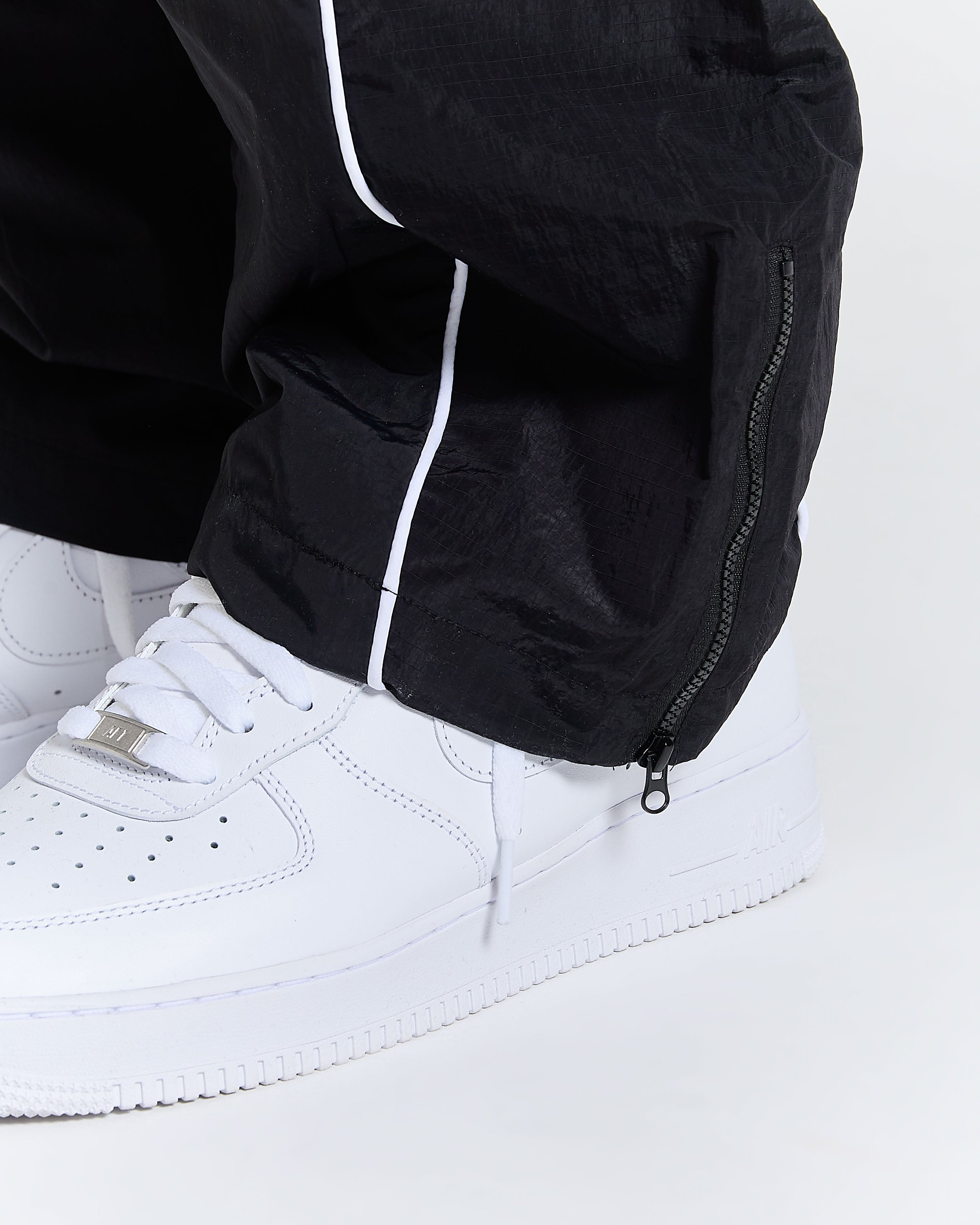 Chaser H Panel Track Pants - Black | Hoodrich UK