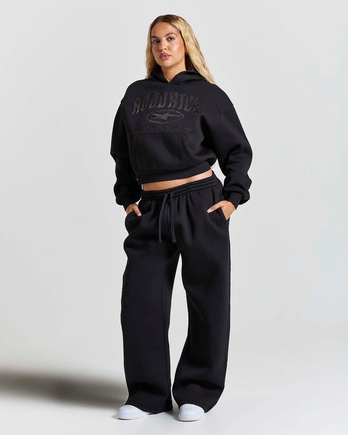 Women's Aegis Wide Leg Jogger - Black
