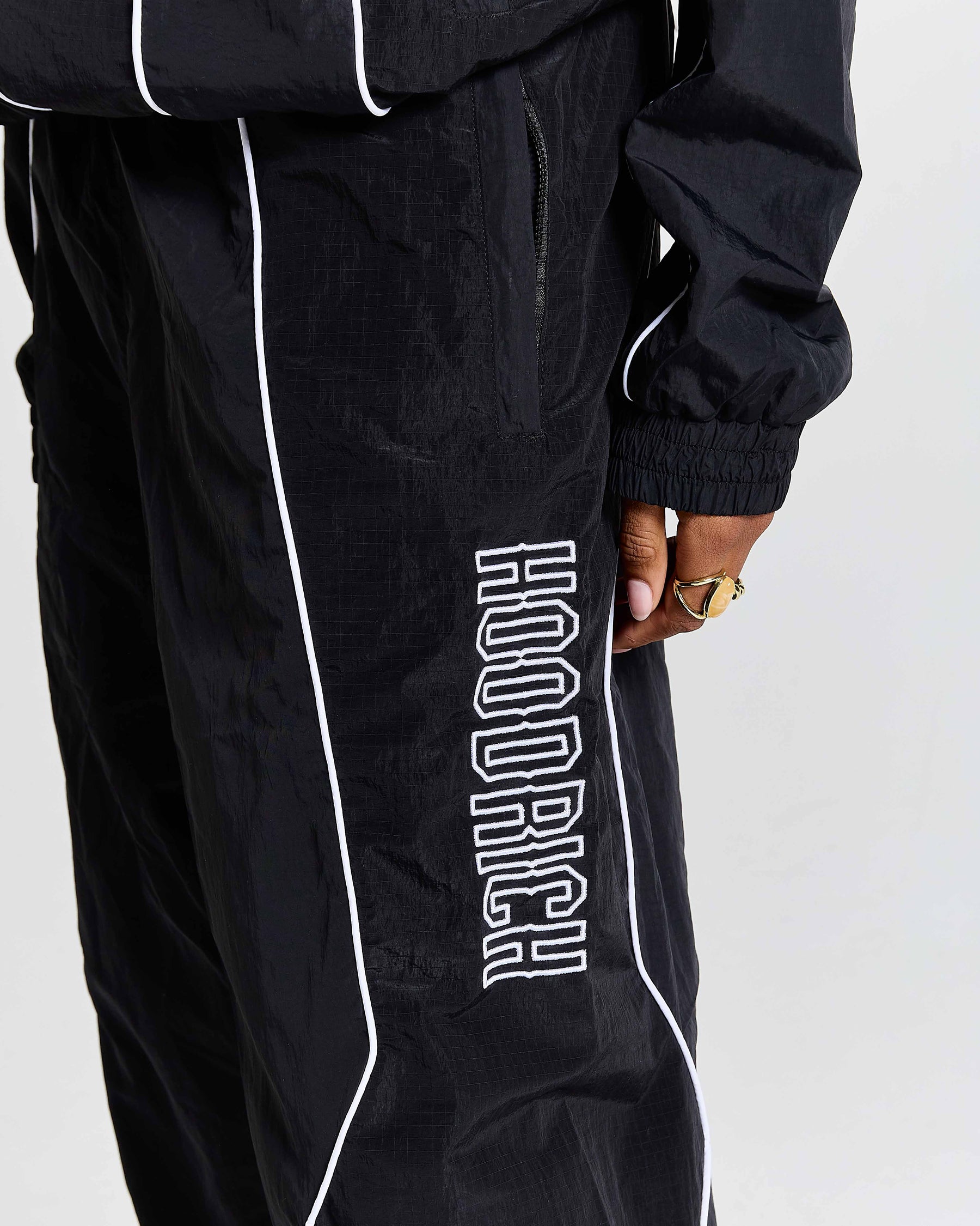 Chaser H Panel Track Pants - Black