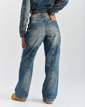 The Winner's Circle Snowdrift Wide Leg Jeans - Dirty Wash