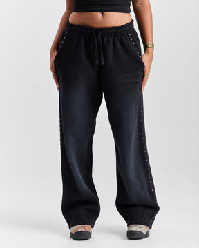 The Winner's Circle Aspen Wide Leg Joggers - Black