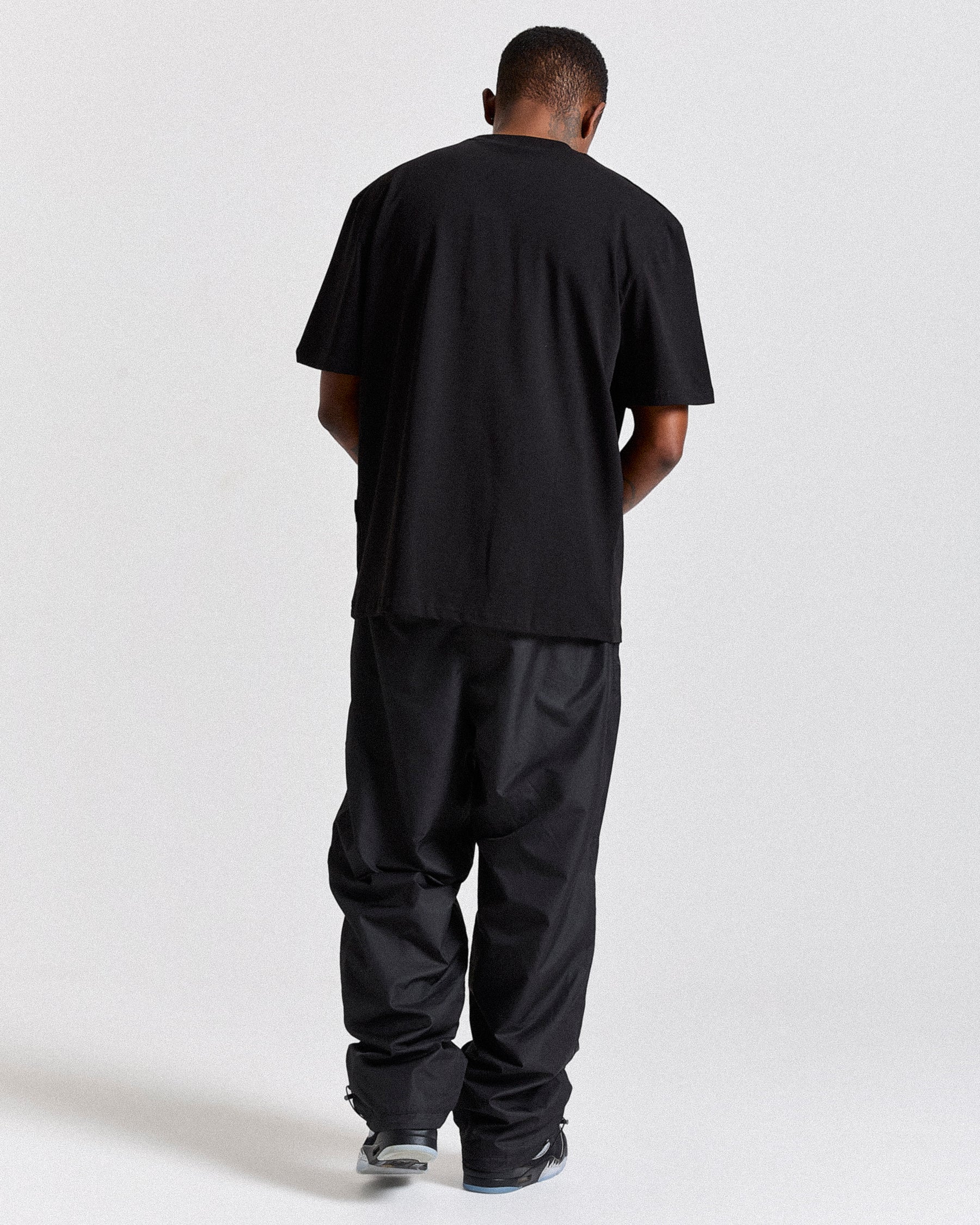 Mural Oversized T-Shirt - Black/Red