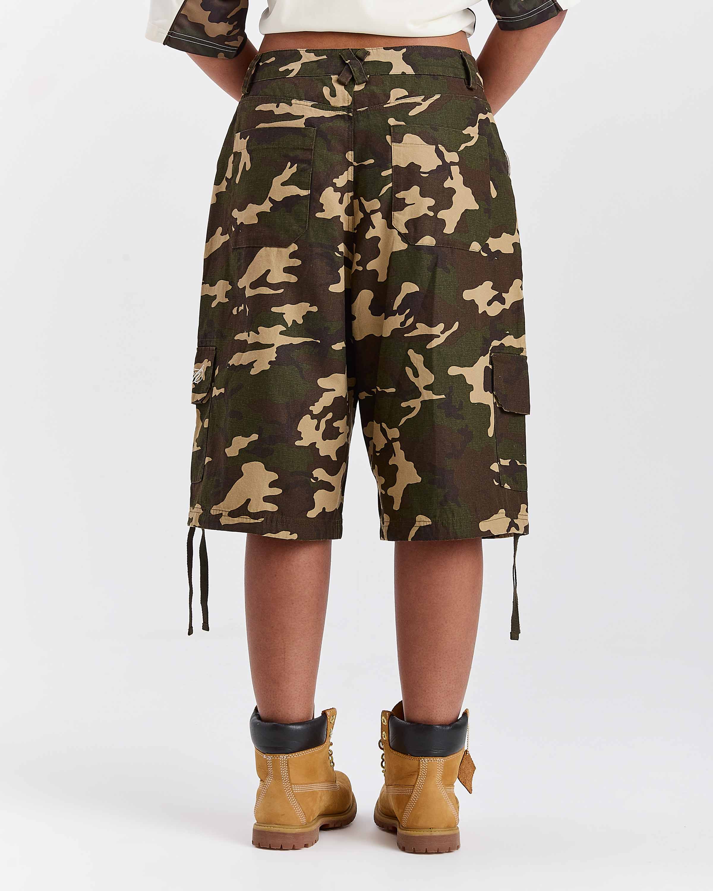 Field Oversized Cargo Woven Jort - Camo