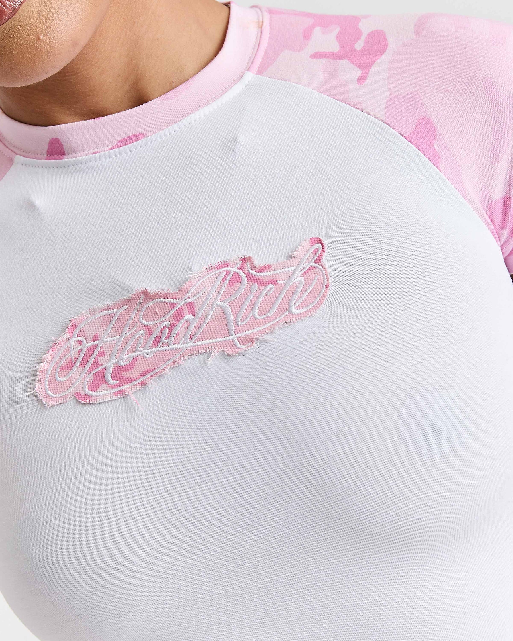 Field Fitted Tee - White/Pink Camo