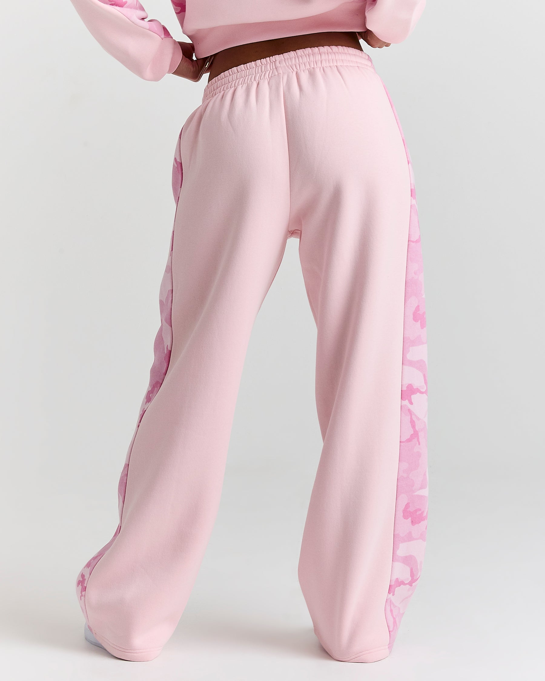 Field Oversized Wide Leg Joggers - Pink/White/Camo