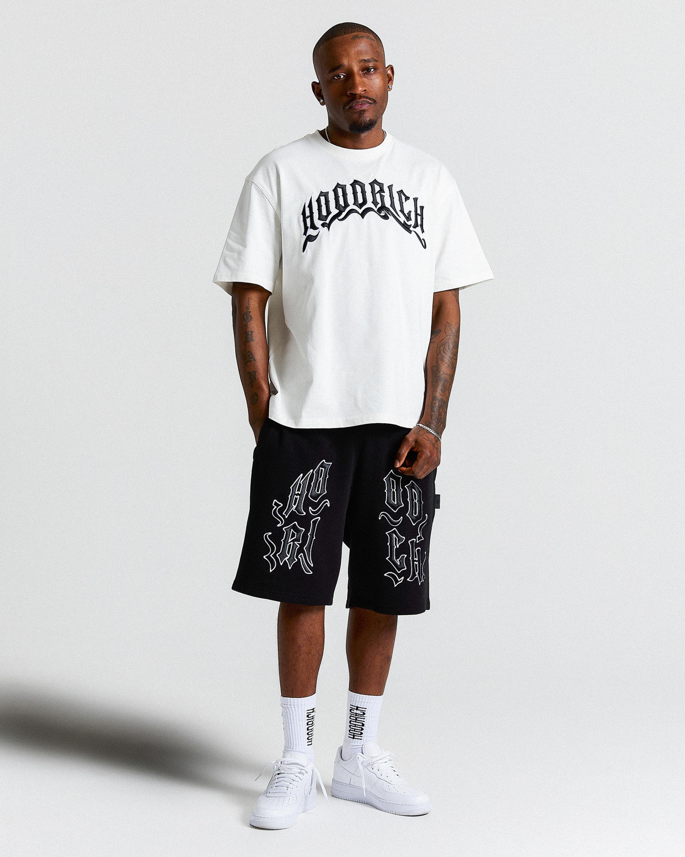 Ritual Crown Oversized Shorts - Black/White