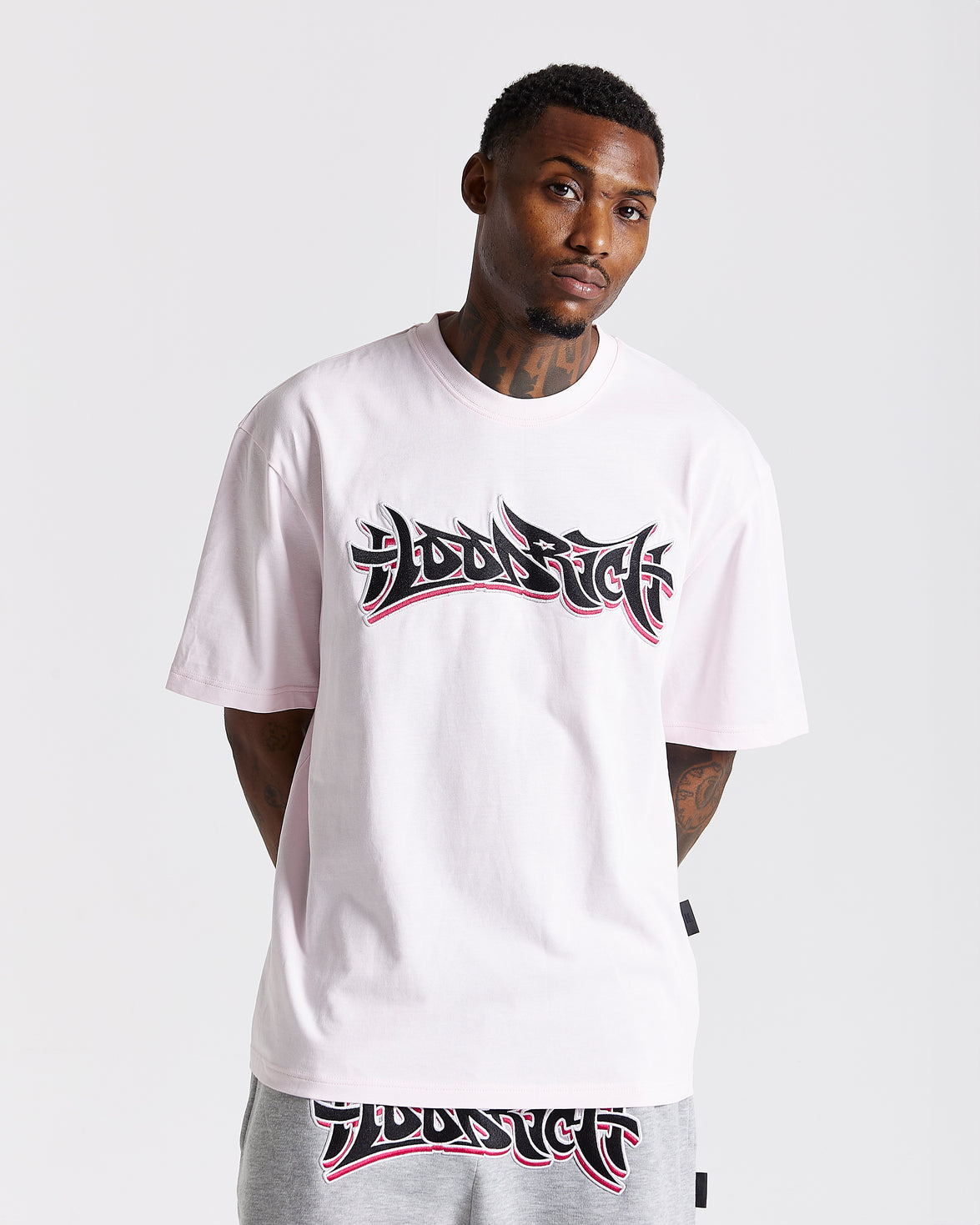Graff Oversized T-Shirt - Light Pink/Black