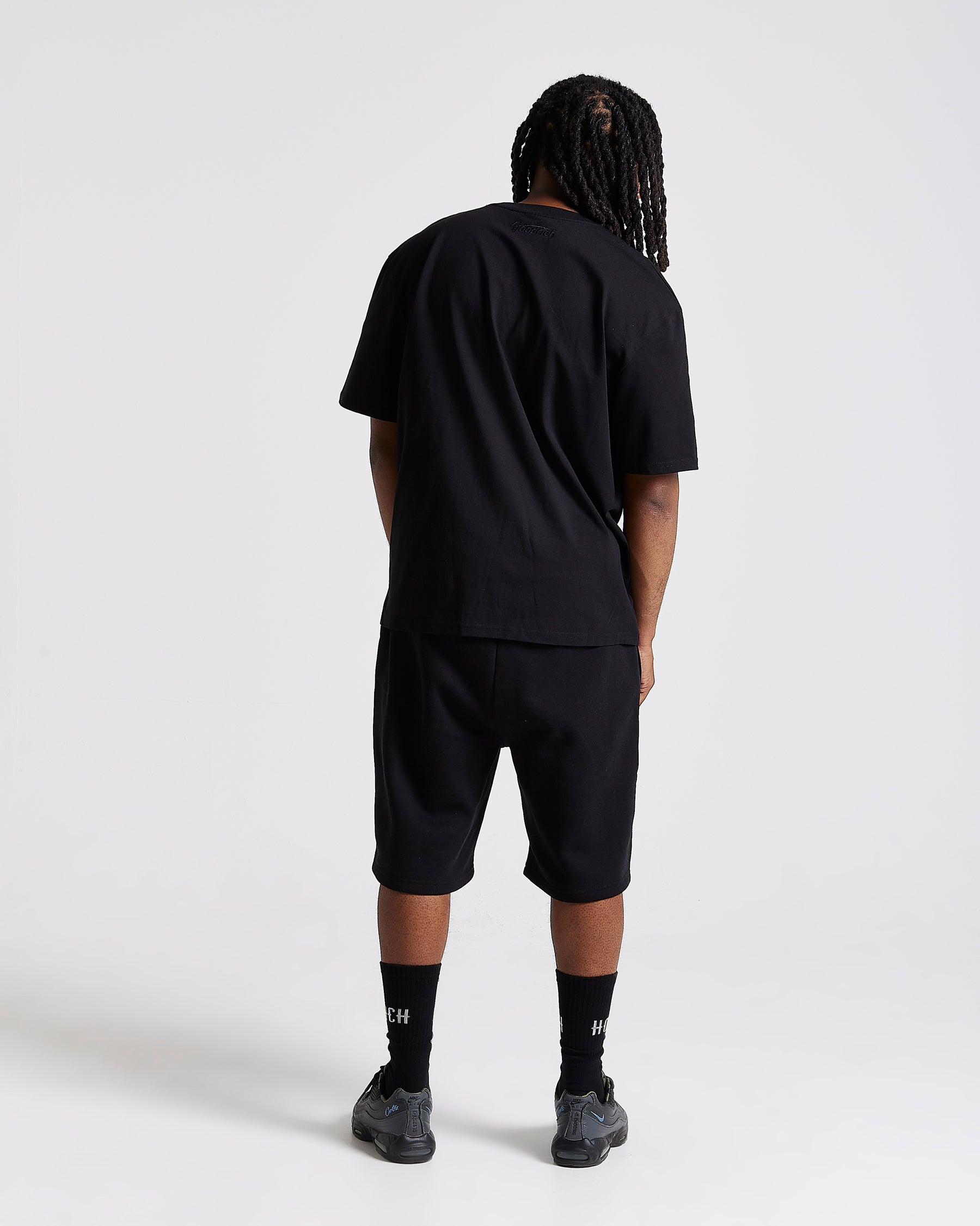Curve Oversized Shorts - Black/Blue