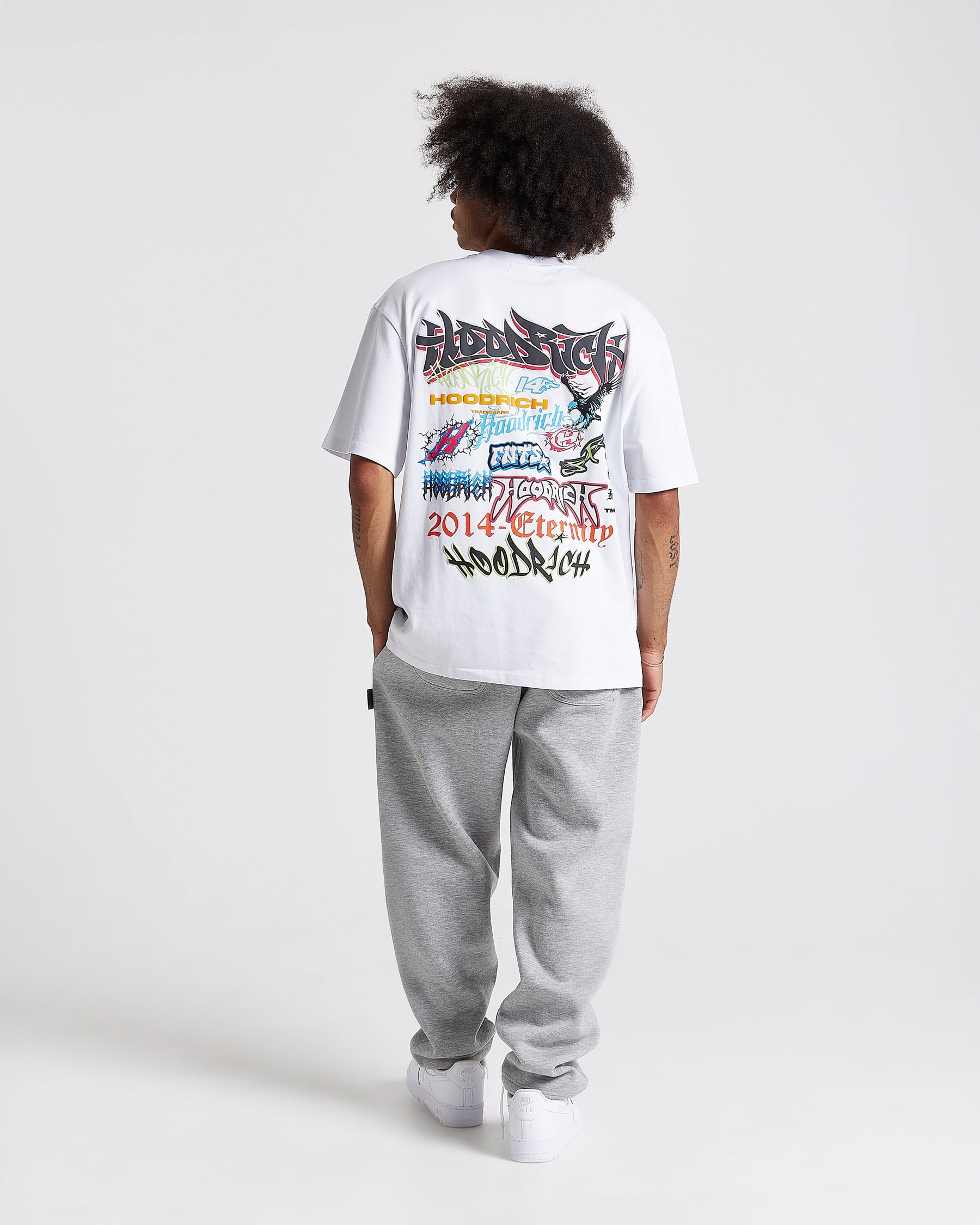 Graff Rave Oversized T-Shirt - White/Grey/Pink