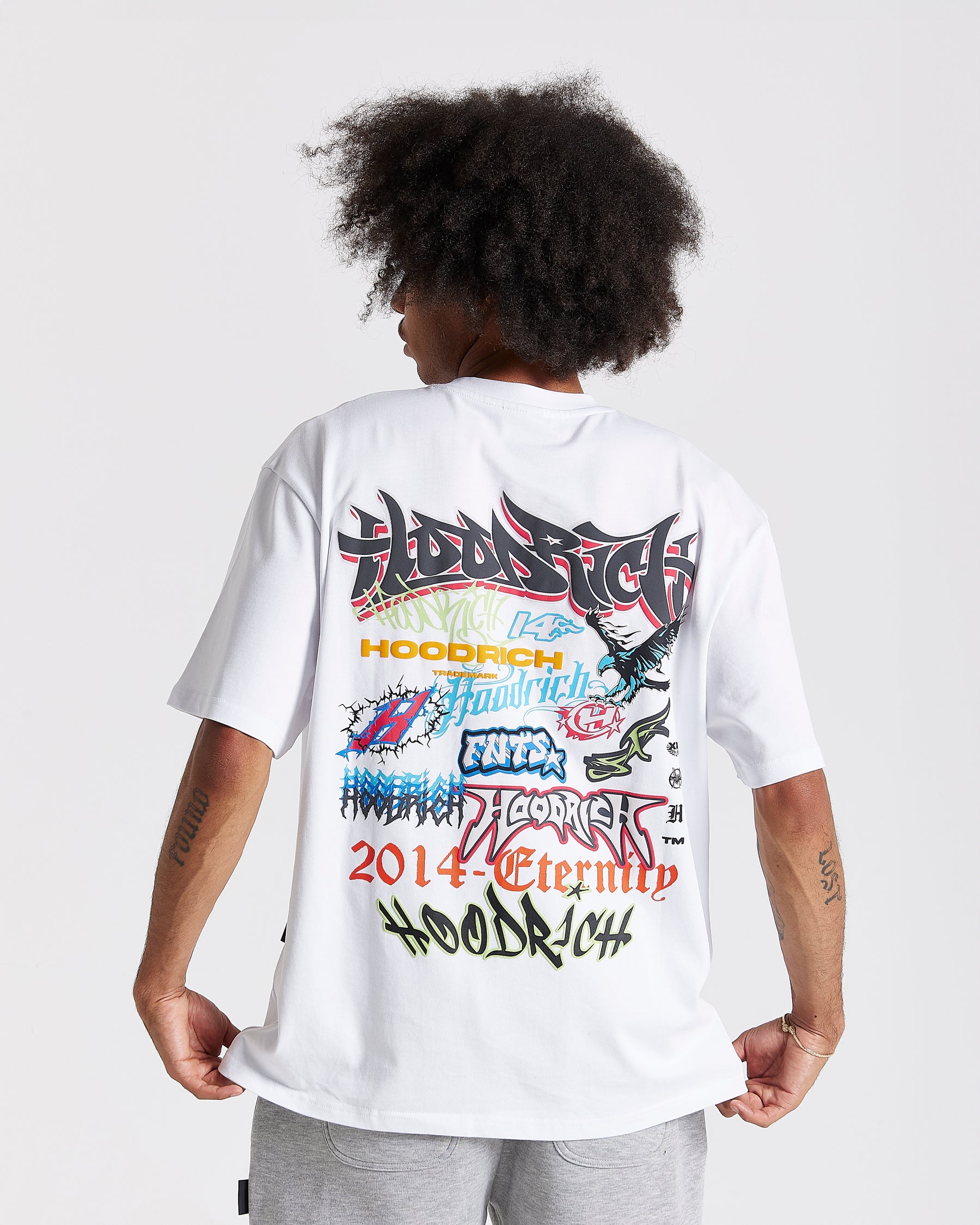 Graff Rave Oversized T-Shirt - White/Grey/Pink