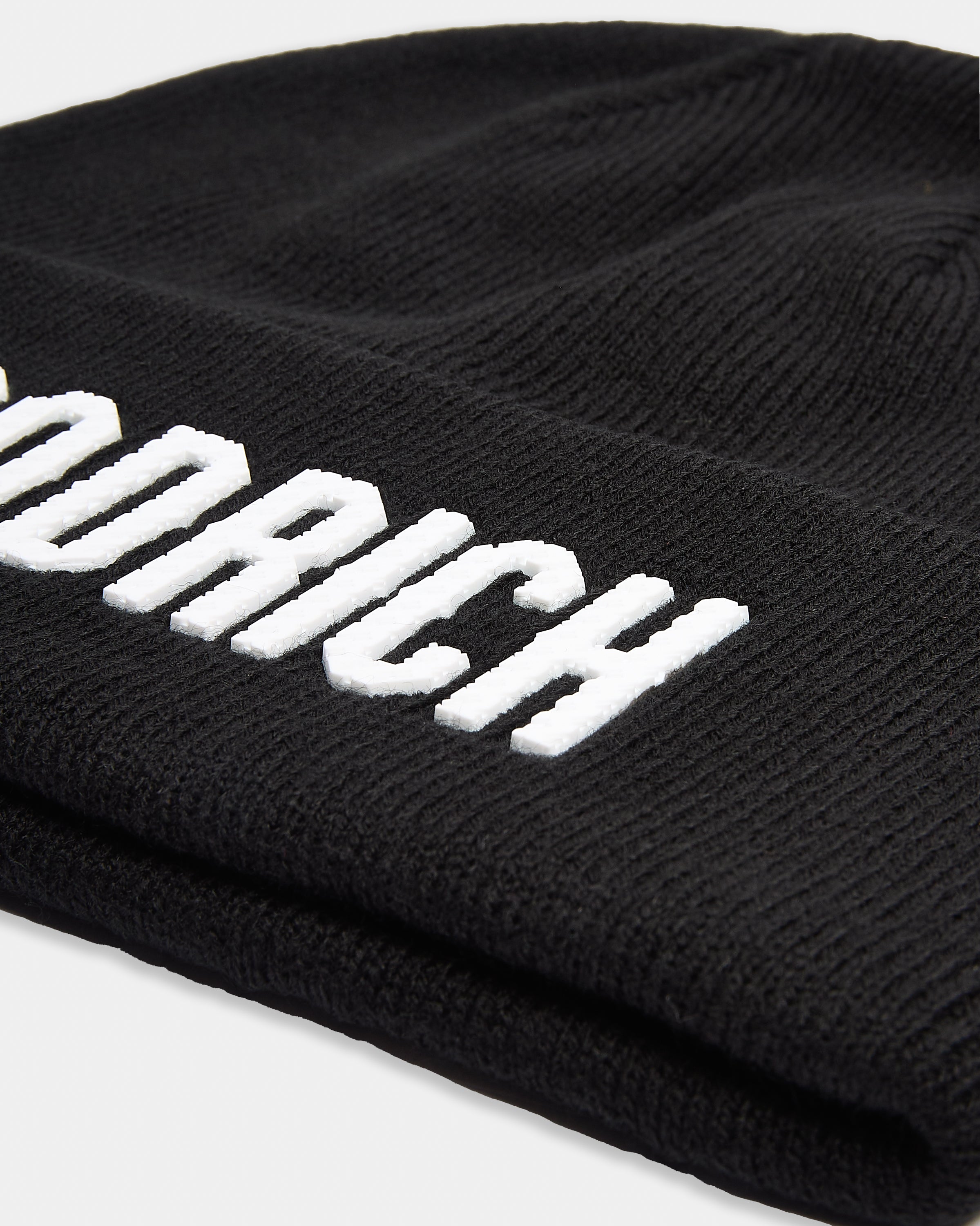 Core Knitted Beanie - Black/White