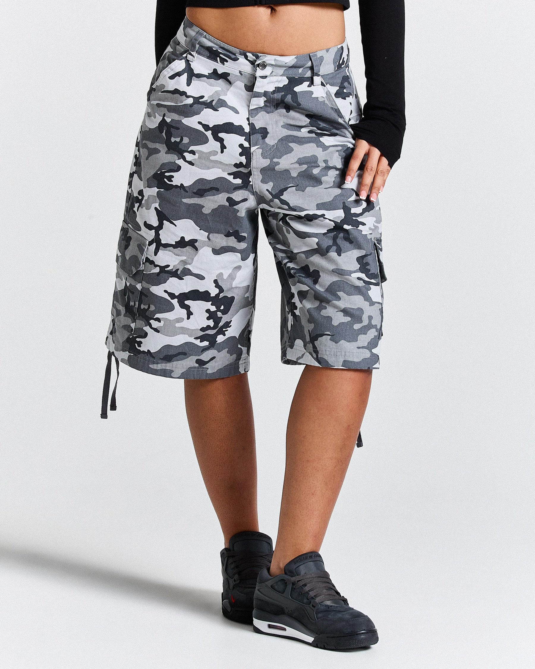 Field Oversized Cargo Woven Jort - Grey Camo