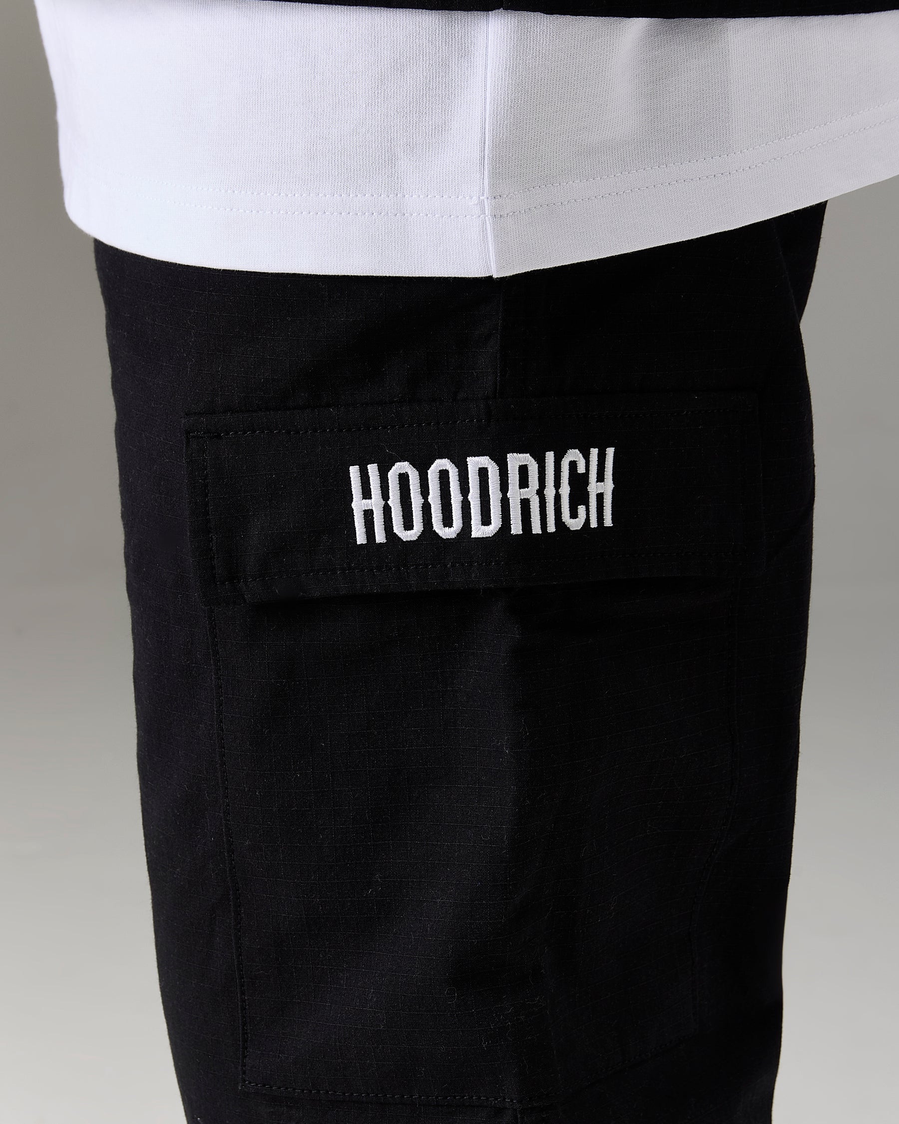The Winner's Circle Ripstop Cargo Shorts - Black/White