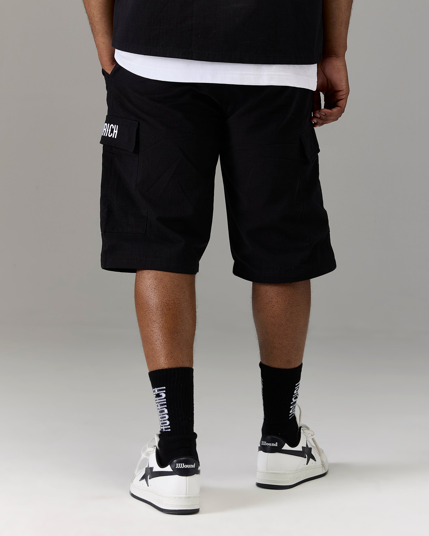 The Winner's Circle Ripstop Cargo Shorts - Black/White