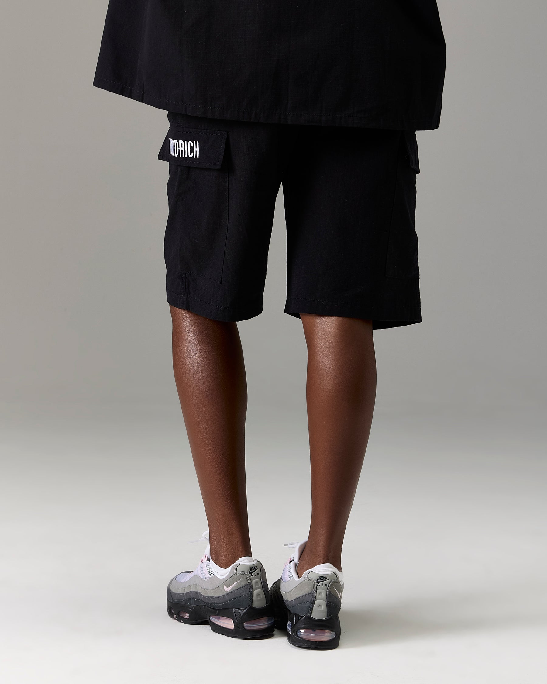 The Winner's Circle Ripstop Cargo Shorts - Black/White