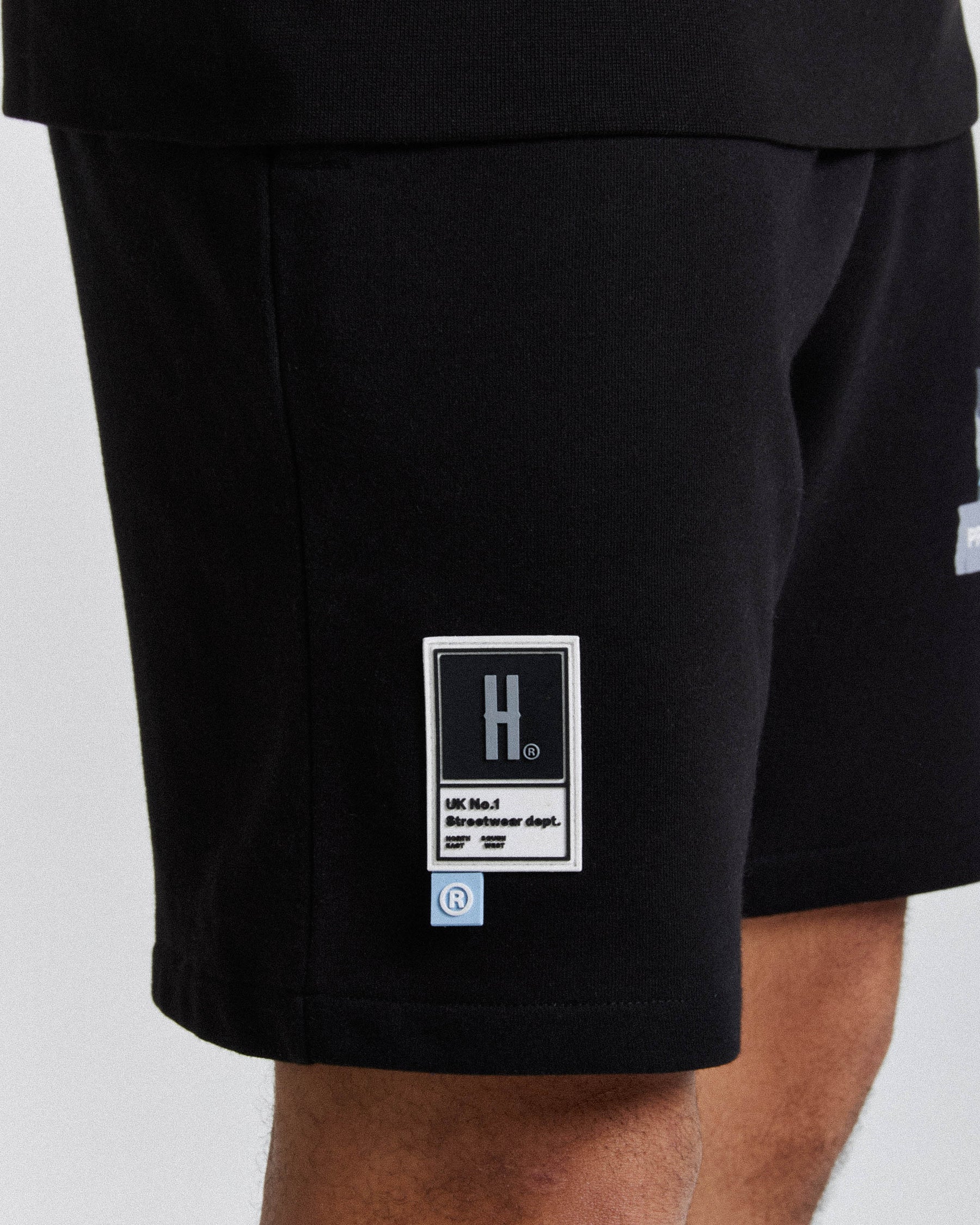 Territory Shorts - Black/Camo/Blue